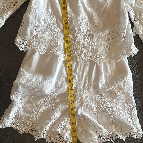 Saks 5th Avenue White Lace Romper size XS - Picture 8 of 11